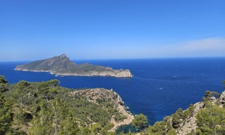 Hiking in Mallorca: Coastal Hike from Sant Elm to La Trappa